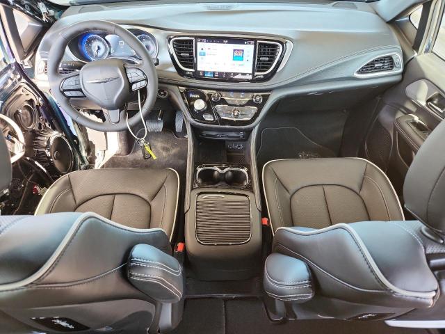 Фото 8 с аукциона – 2025 CHRYSLER PACIFICA L с VIN 2C4RC1GG6SR593461