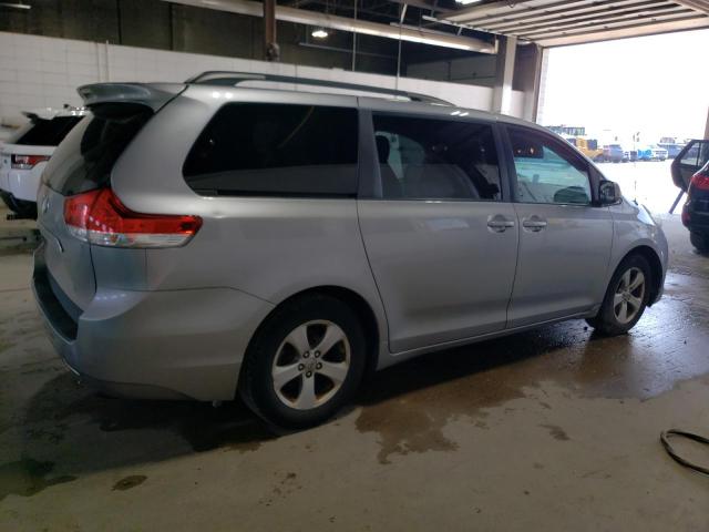 Photo 3 from auction – 2012 TOYOTA SIENNA with VIN 5TDKK3DC9CS213040