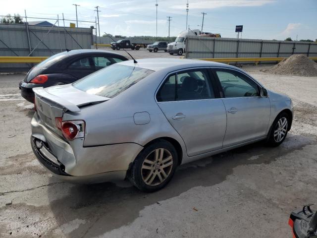 Photo 3 from auction – 2007 VOLKSWAGEN JETTA WOLF with VIN 3VWEF71K47M181850