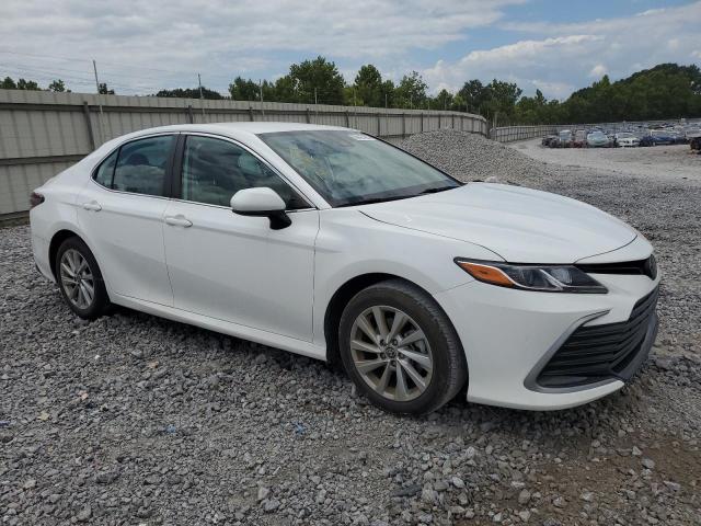 Photo 4 from auction – 2022 TOYOTA CAMRY LE with VIN 4T1C11AK2NU668796