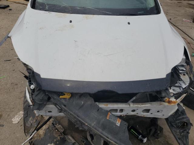 Photo 11 from auction – 2014 FORD FOCUS SE with VIN 1FADP3K26EL307259