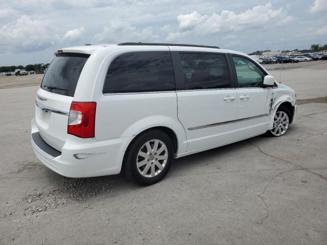 Photo 3 from auction – 2015 CHRYSLER TOWN & COU with VIN 2C4RC1BG5FR534480