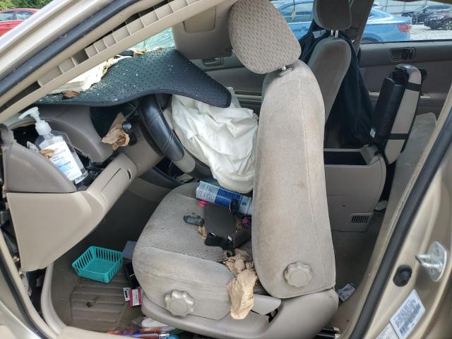 Photo 7 from auction – 2002 TOYOTA CAMRY LE with VIN 4T1BE32K62U601544