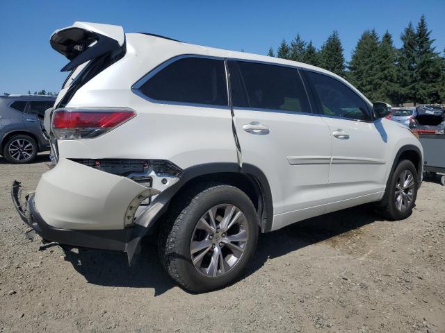 Photo 3 from auction – 2015 TOYOTA HIGHLANDER with VIN 5TDBKRFHXFS161918