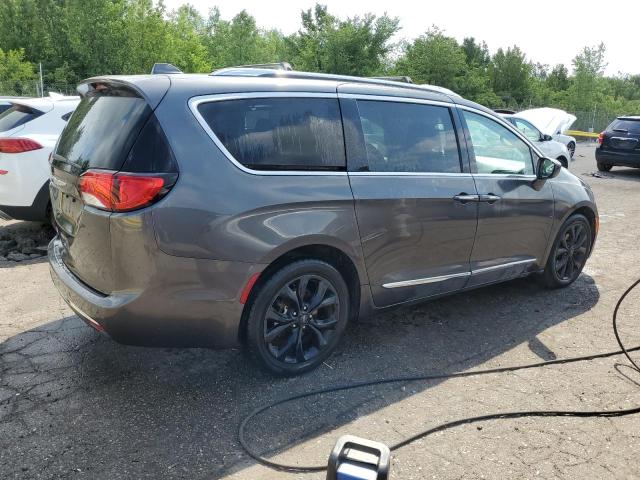 Photo 3 from auction – 2017 CHRYSLER PACIFICA T with VIN 2C4RC1EG1HR846343
