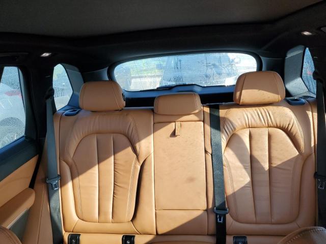 Photo 10 from auction – 2019 BMW X5 XDRIVE4 with VIN 5UXCR6C59KLL05235