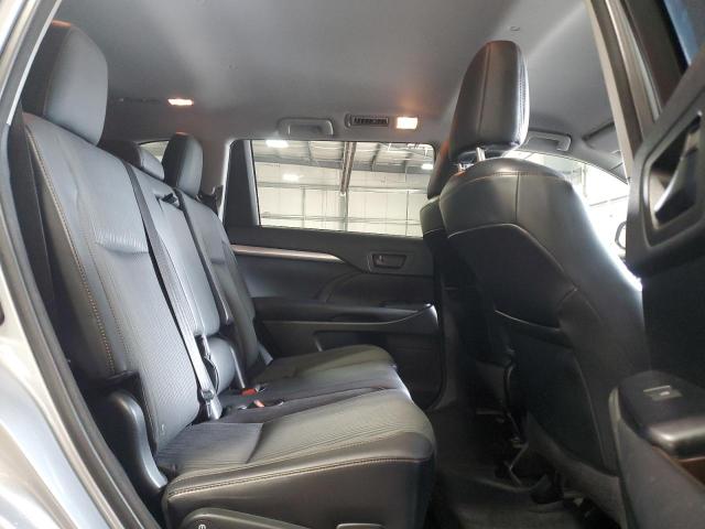 Photo 11 from auction – 2015 TOYOTA HIGHLANDER with VIN 5TDBKRFH6FS083685