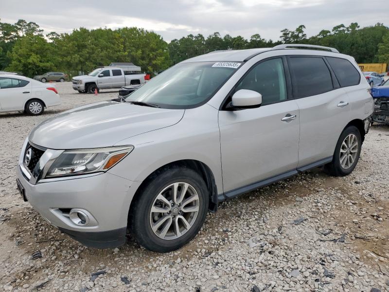NISSAN PATHFINDER 2015 مع رقم تعريف المركبة 5N1AR2MN4FC615844 - صورة من المزاد