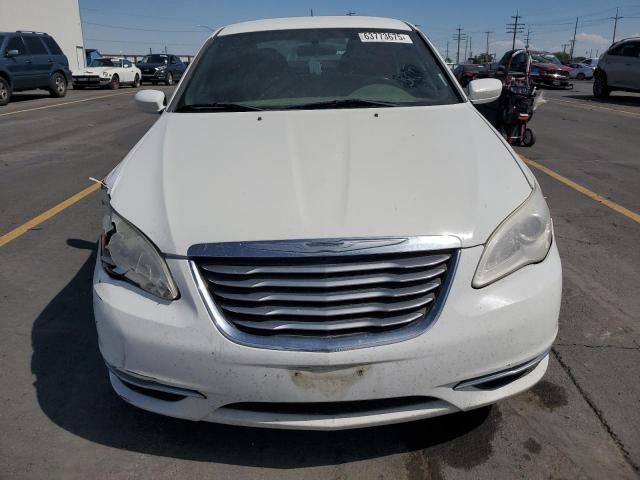 Photo 5 from auction – 2014 CHRYSLER 200 LX with VIN 1C3CCBAB1EN230919