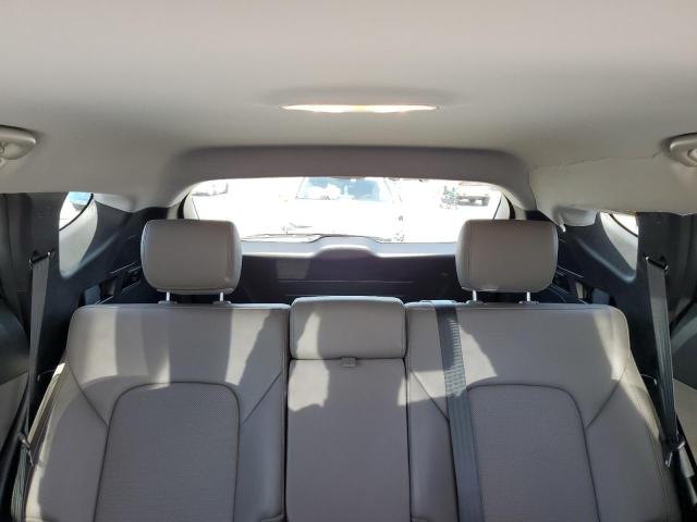 Photo 10 from auction – 2018 HYUNDAI SANTA FE S with VIN 5NMZU3LB7JH057047