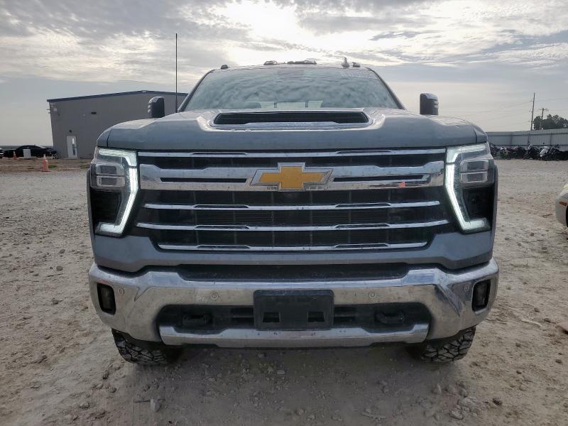 Photo 5 from auction – 2024 CHEVROLET SILVERADO with VIN 2GC4YPEY0R1105365