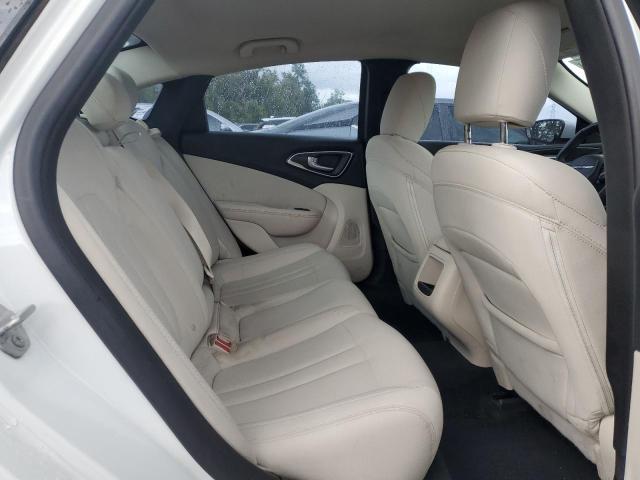 Photo 10 from auction – 2015 CHRYSLER 200 LIMITE with VIN 1C3CCCAB7FN667847