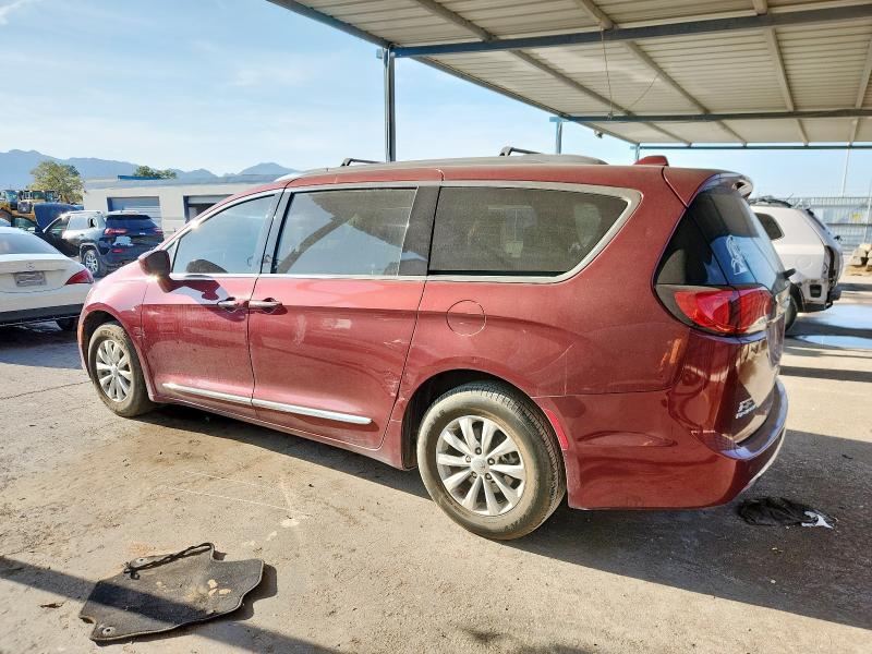 Photo 2 from auction – 2019 CHRYSLER PACIFICA with VIN 2C4RC1BG2KR624826