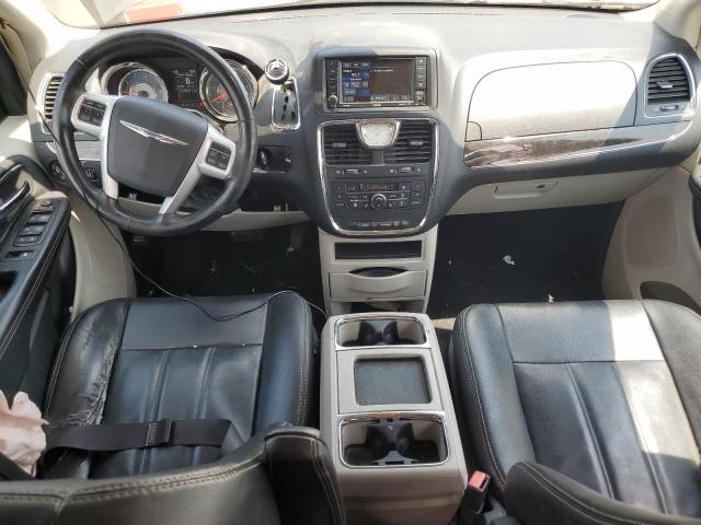 Photo 8 from auction – 2015 CHRYSLER TOWN & COU with VIN 2C4RC1BG3FR727694