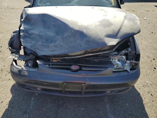 Photo 11 from auction – 2000 KIA SEPHIA BAS with VIN KNAFB1215Y5832820