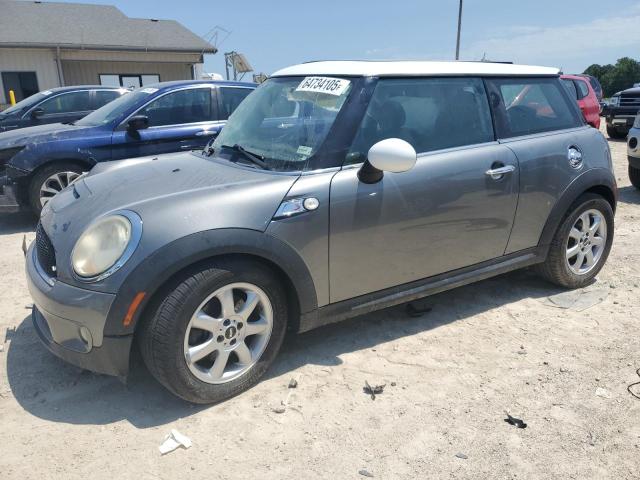 MINI COOPER S 2010 with VIN WMWMF7C50ATZ71965 - Photo from auction