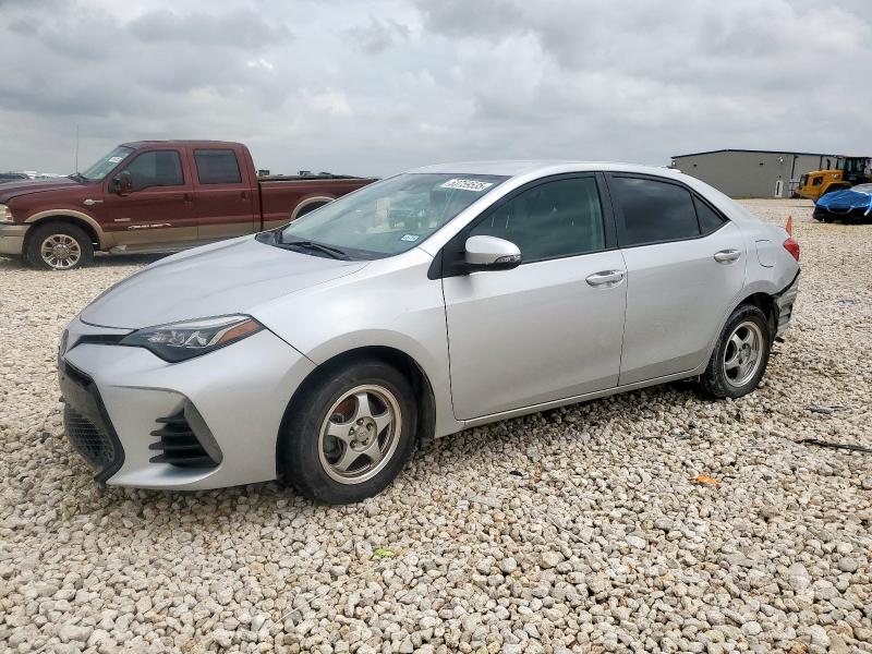 TOYOTA COROLLA L 2018 with VIN 5YFBURHE2JP797117 - Photo from auction