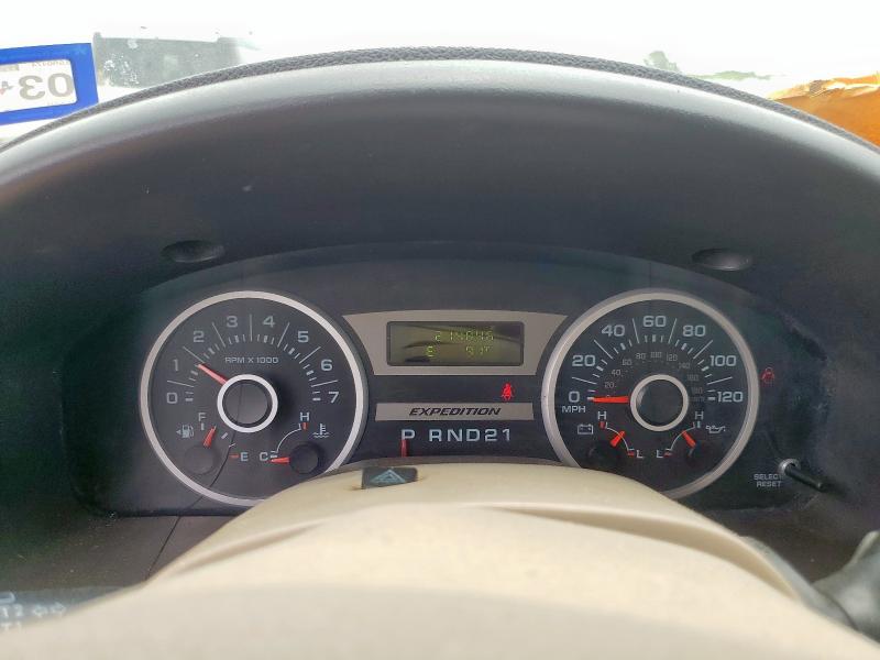 Снимка 9 от търг – 2005 FORD EXPEDITION с VIN 1FMPU16525LB09458