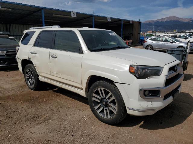 Photo 4 from auction – 2015 TOYOTA 4RUNNER SR with VIN JTEBU5JR2F5274525
