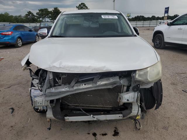 Photo 5 from auction – 2015 MITSUBISHI OUTLANDER with VIN JA4AD3A32FZ012099