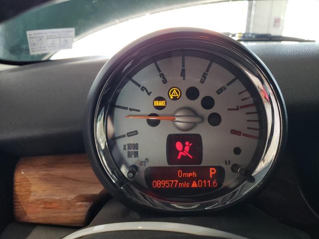 Photo 9 from auction – 2007 MINI COOPER with VIN WMWMF33527TL78822