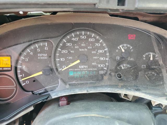 Photo 9 from auction – 2000 CHEVROLET SILVERADO with VIN 1GCEK19T8YE309071