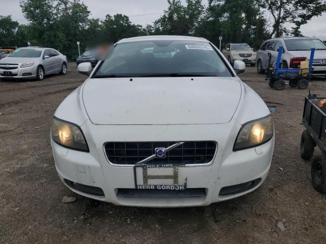Photo 5 from auction – 2010 VOLVO C70 with VIN YV1672MCXAJ094366