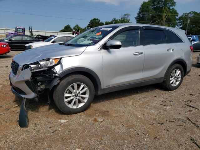 KIA SORENTO LX 2019 with VIN 5XYPGDA58KG487585 - Photo from auction