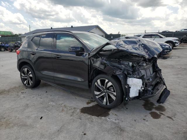 Photo 4 from auction – 2023 VOLVO XC40 PLUS with VIN YV4L12UW7P2066772