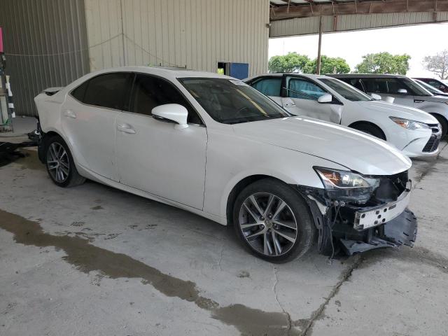 Photo 4 from auction – 2018 LEXUS IS 300 with VIN JTHBA1D23J5065550