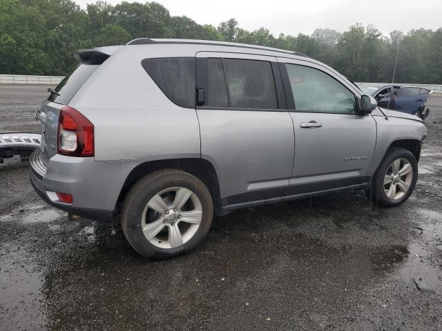 Foto 3 de la subasta – 2016 JEEP COMPASS LA con VIN 1C4NJDEBXGD541788