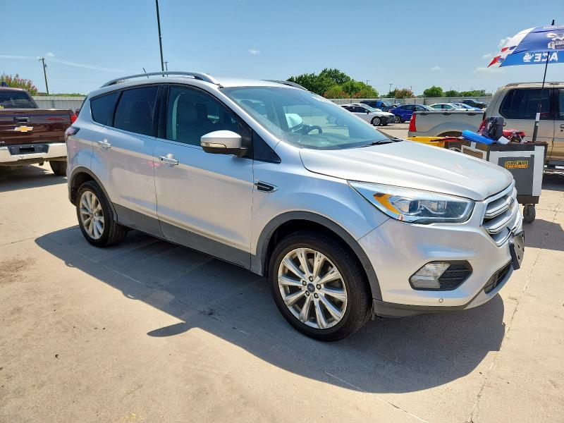 Zdjęcie 4 z aukcji – 2018 FORD ESCAPE TITANIUM z VIN 1FMCU9J94JUB30291
