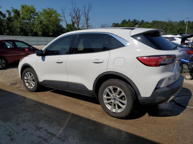 Photo 2 from auction – 2020 FORD ESCAPE SE with VIN 1FMCU9G66LUB13573