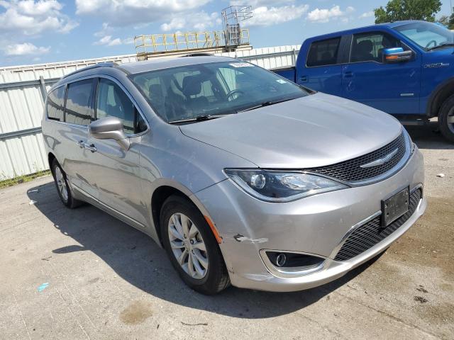 Photo 4 from auction – 2018 CHRYSLER PACIFICA TOURING L with VIN 2C4RC1BGXJR290611