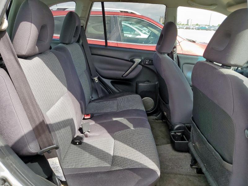 Photo 11 from auction – 2004 TOYOTA RAV4 with VIN JTEGD20V840018273