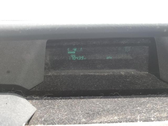 Photo 9 from auction – 2005 TOYOTA PRIUS with VIN JTDKB20U453107947