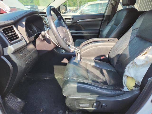 Photo 7 from auction – 2019 TOYOTA HIGHLANDER with VIN 5TDYZRFH0KS301975
