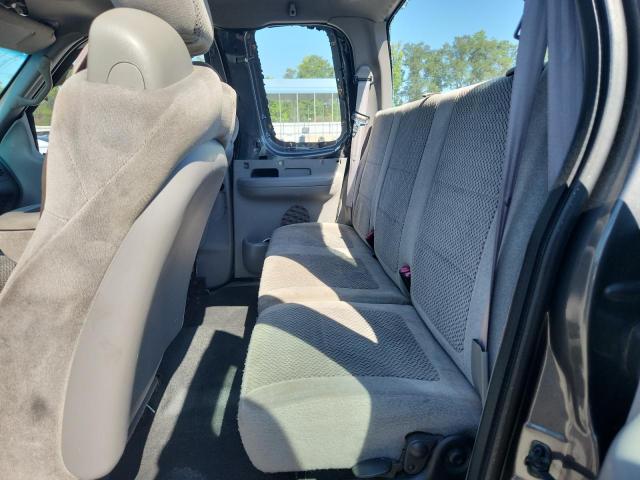 Photo 10 from auction – 2002 FORD F150 with VIN 1FTRX17W62NA71938