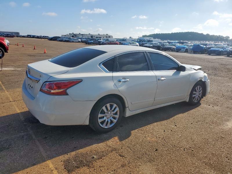 Photo 3 from auction – 2015 NISSAN ALTIMA 2.5 with VIN 1N4AL3AP1FC574287