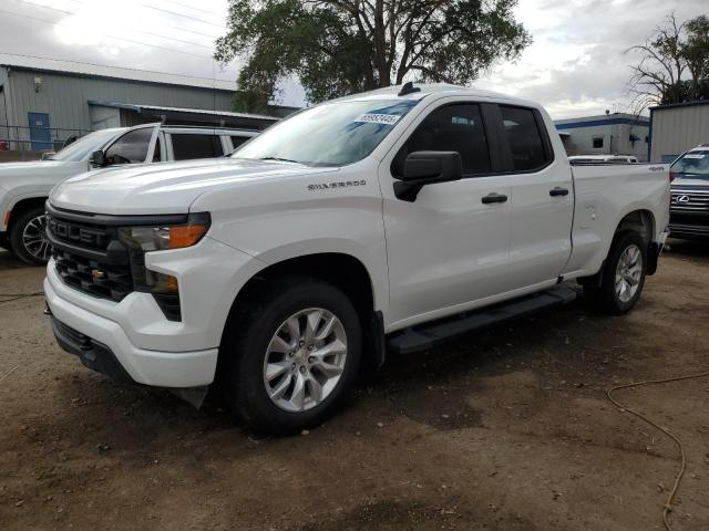 CHEVROLET SILVERADO 2022 with VIN 1GCRDBEK0NZ620481 - Photo from auction
