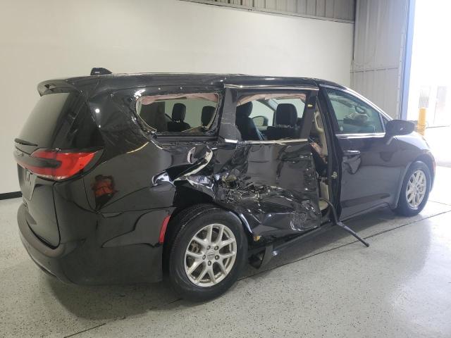 Photo 3 from auction – 2023 CHRYSLER PACIFICA T with VIN 2C4RC1BG3PR593707