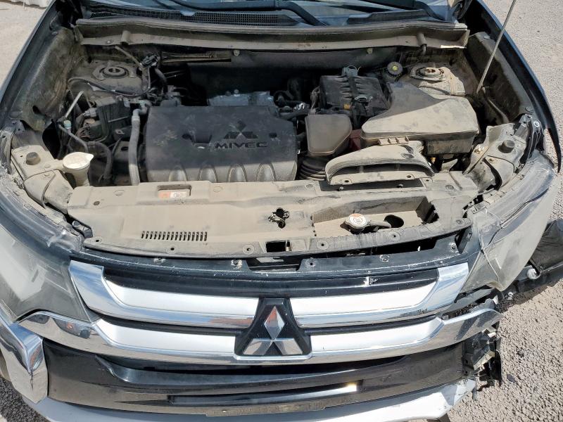 Photo 12 from auction – 2016 MITSUBISHI OUTLANDER with VIN JA4AD3A31GZ000480