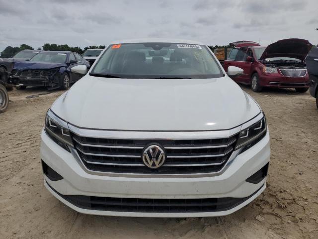 Photo 5 from auction – 2020 VOLKSWAGEN PASSAT SE with VIN 1VWSA7A34LC019934