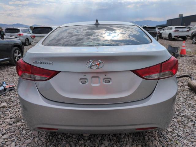 Photo 6 from auction – 2012 HYUNDAI ELANTRA GL with VIN 5NPDH4AEXCH125364