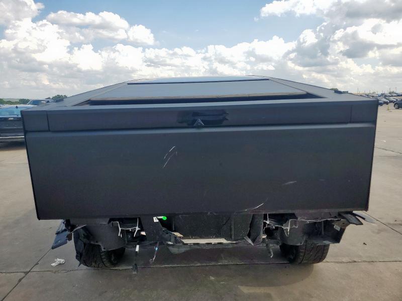 Photo 6 from auction – 2024 TESLA CYBERTRUCK with VIN 7G2CEHED7RA049312