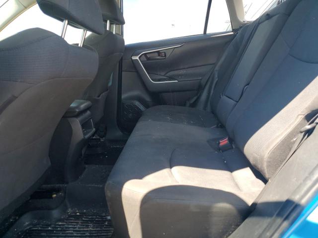 Photo 11 from auction – 2021 TOYOTA RAV4 LE with VIN JTMG1RFV3MD070707