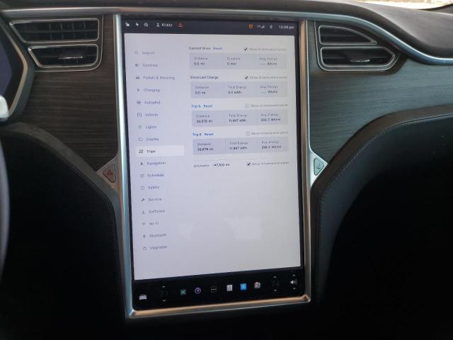 Photo 9 from auction – 2015 TESLA MODEL S 85 with VIN 5YJSA1H11FF094876