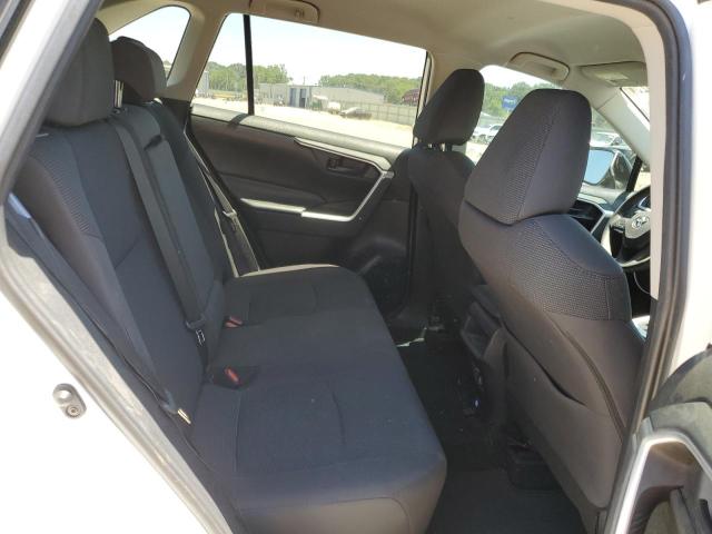 Photo 11 from auction – 2019 TOYOTA RAV4 LE with VIN 2T3H1RFV3KW016957