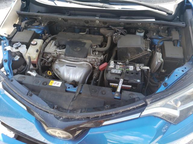 Photo 12 from auction – 2017 TOYOTA RAV4 LE with VIN JTMZFREV1HJ720086