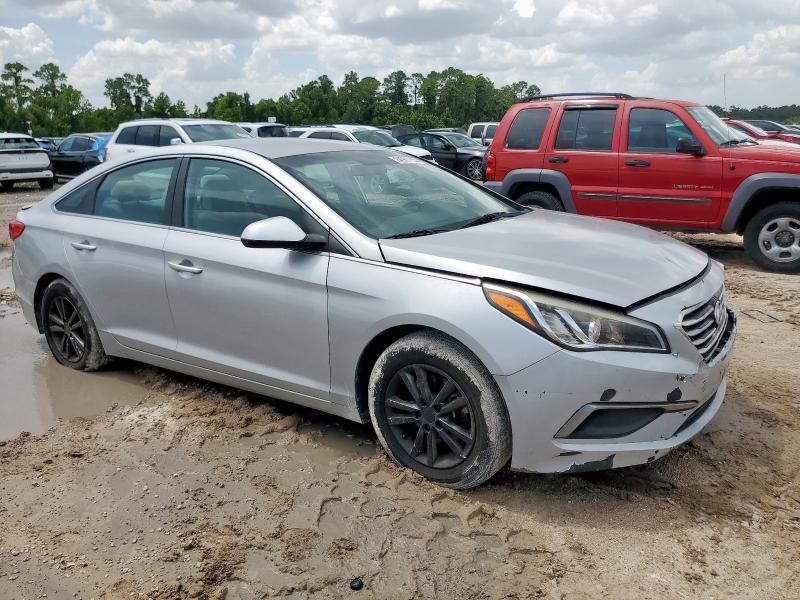 Photo 4 from auction – 2016 HYUNDAI SONATA SE with VIN 5NPE24AF9GH417835